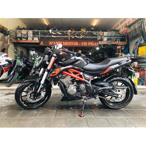 Benelli 302s ABS đời 2019 giá 8x triệu Benelli 302s ABS đời 2019 giá 8x triệu